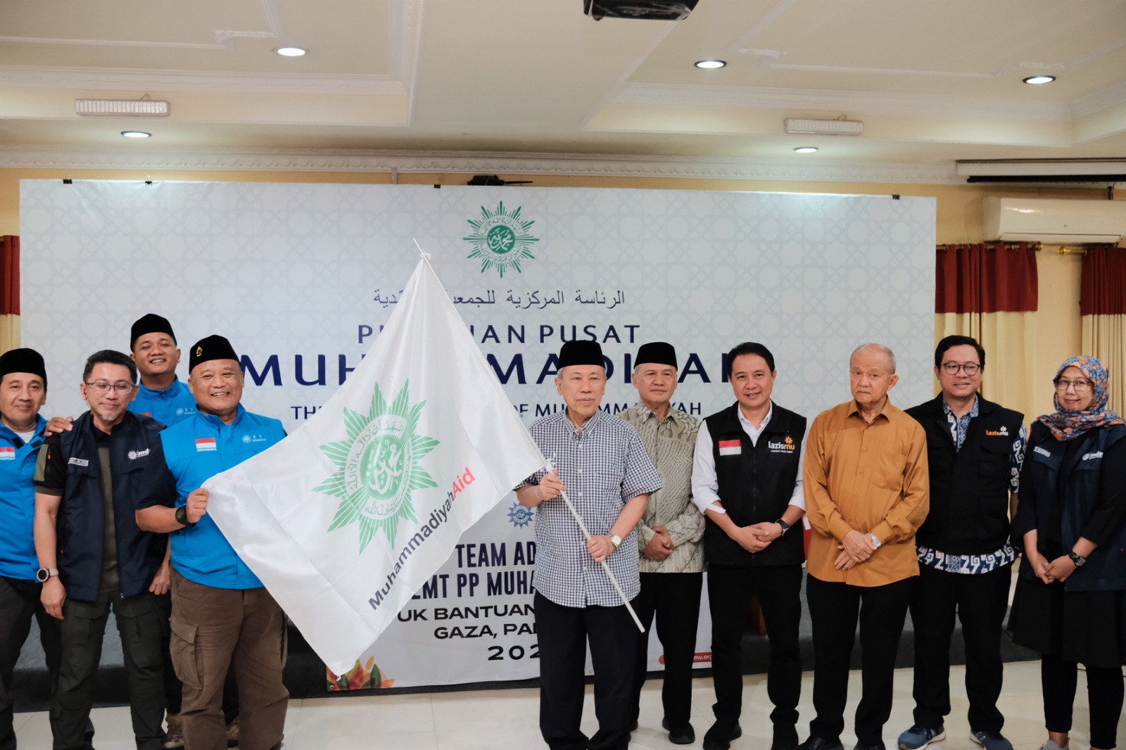 MUHAMMADIYAH KIRIM EMERCENCY MEDICAL TEAM UNTUK BERTUGAS DI PALESTINA